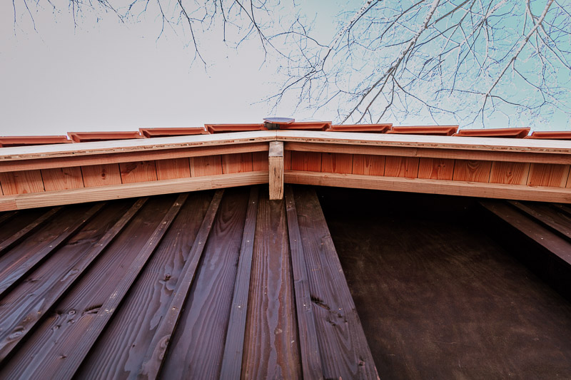 Rénovation d'une charpente traditionnelle en bois à Gujan